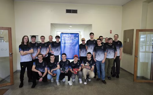 Drużyna studentów Wydziału Mechanicznego w Porto