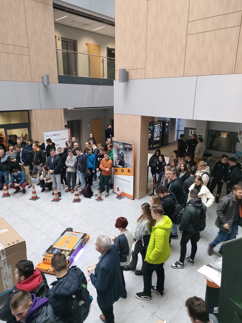 A group of students during the Logistics and Transport Day