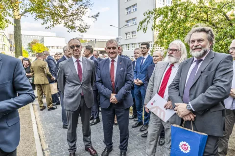 Goście jubileuszu Wydziału podczas uroczystosci