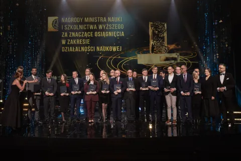 Grupa naukowców wyróżnionych podczas Gali Nauki Polskiej