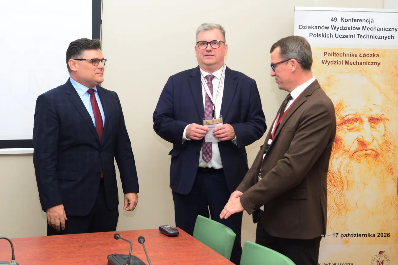 Uczestnicy Konferencji Dziekanów Wydziałów Mechanicznych